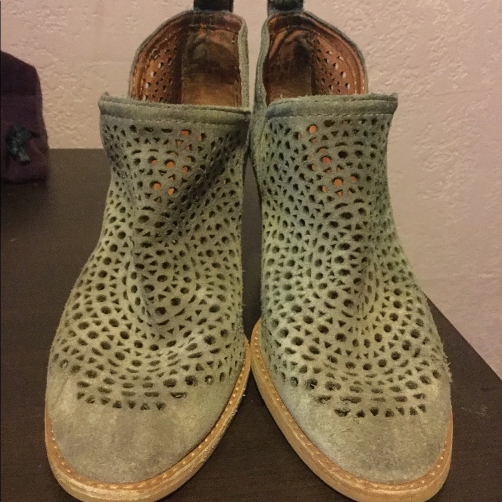 Jeffrey Campbell Rosalee Bootie - Picture 3 of 5